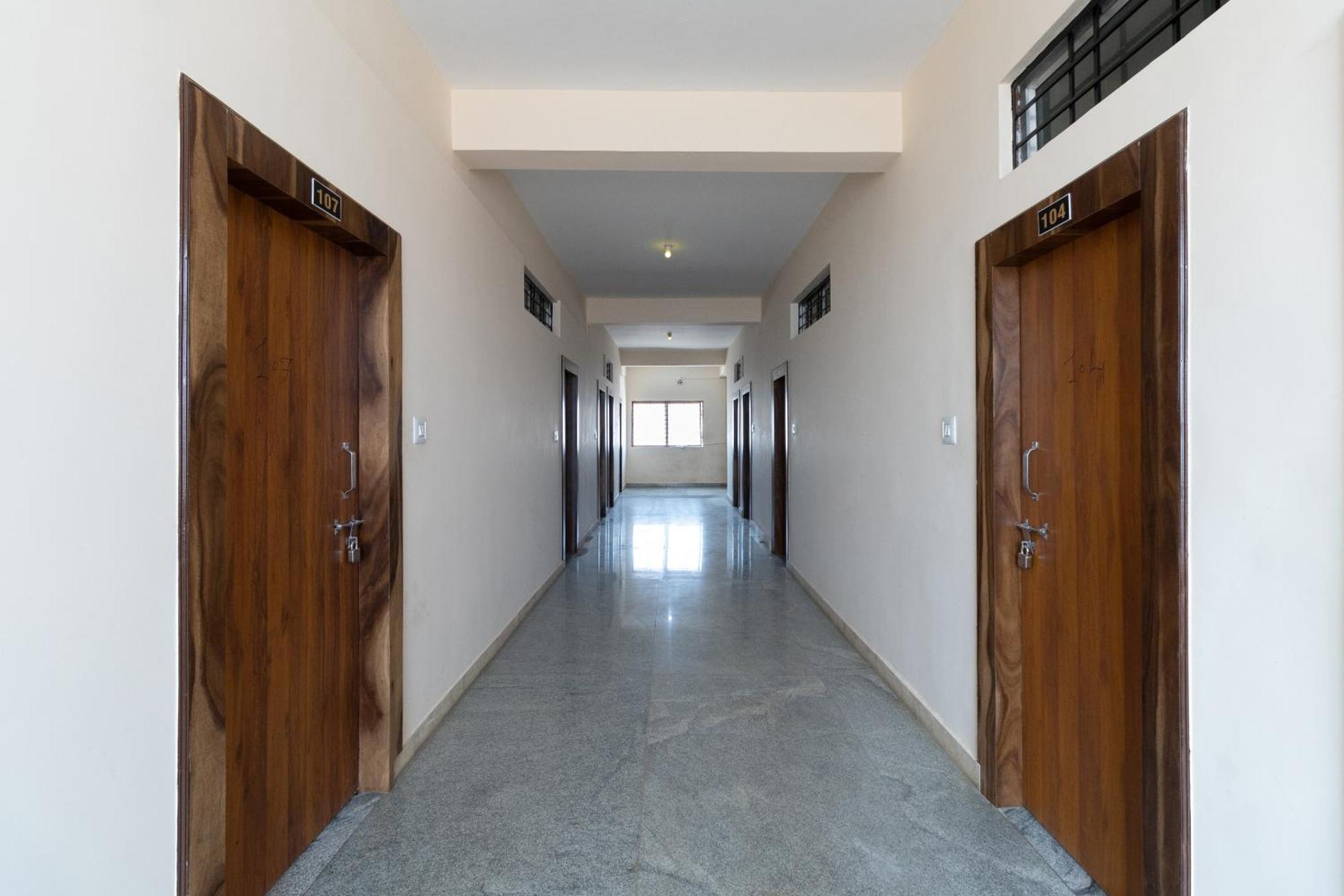 Hotel O Supriya Lodge Hassan Exteriér fotografie